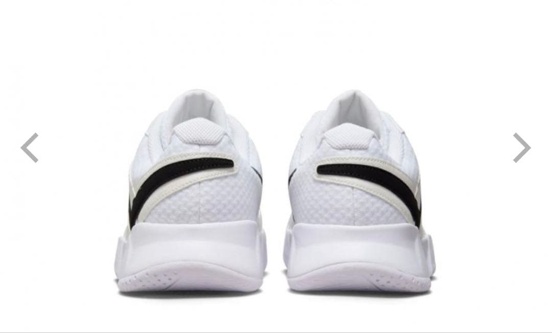 新品　ナイキ　コートライト4 テニスシューズ　27.5cm NIKE スニーカー