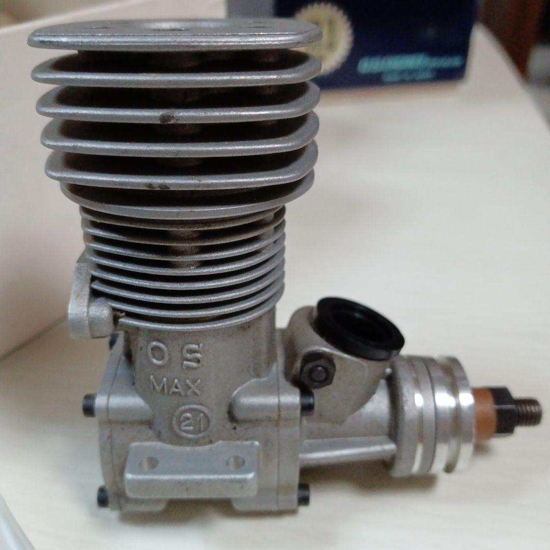 O.S. MAX 21RF-Bと 付属品