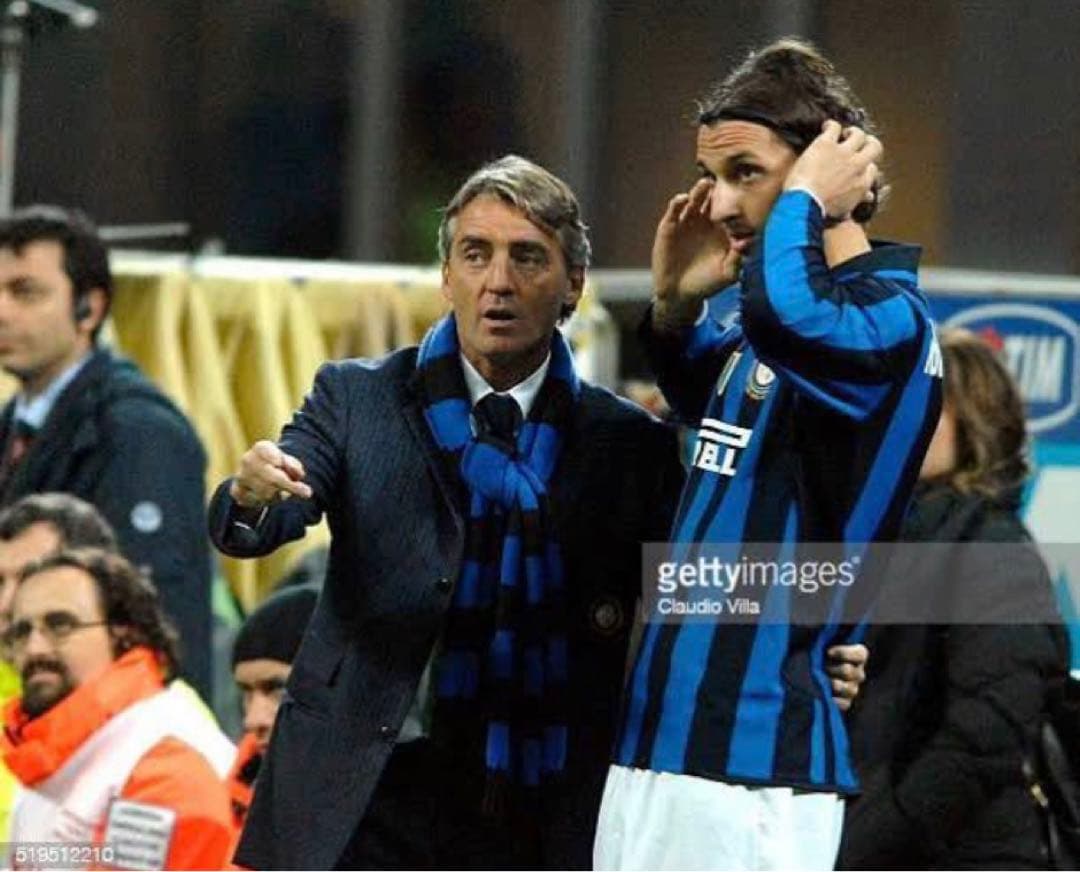 【選手支給品】100周年記念　イブラヒモビッチ 長袖 インテル正規品ユニフォーム