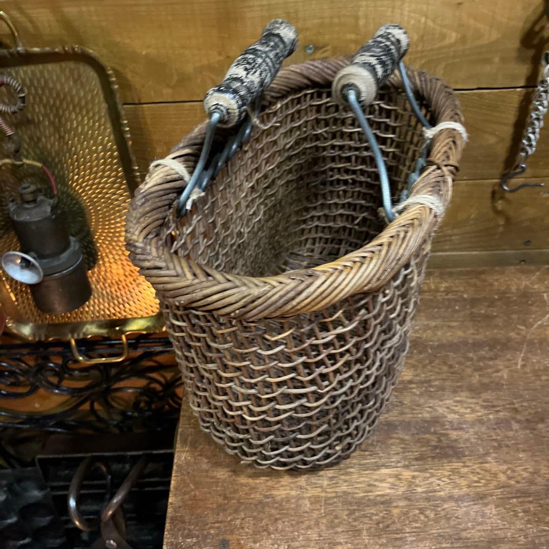 ヴィンテージ　アケビ籠