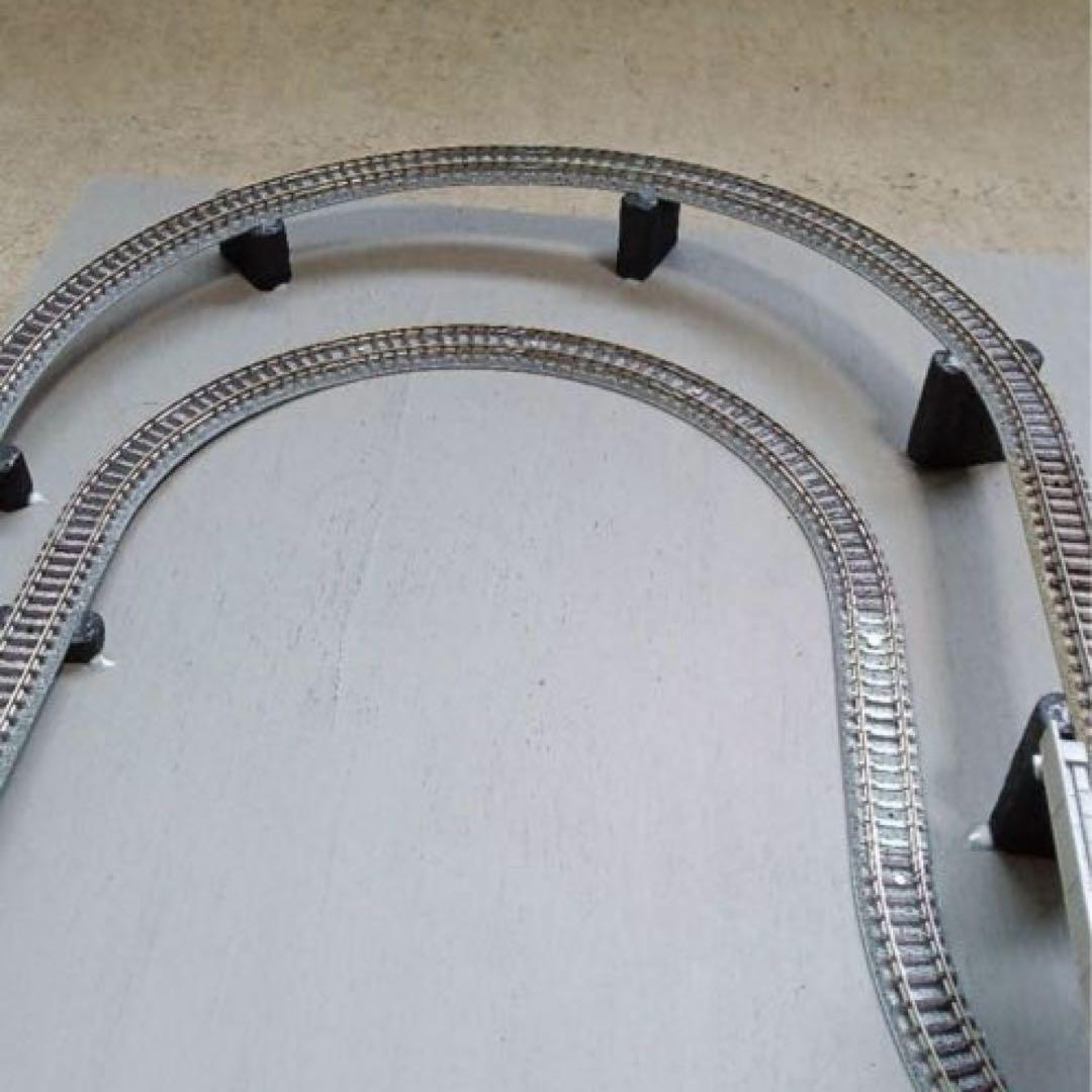 トミックスのミニカーブレール使用のベース付きレイアウト