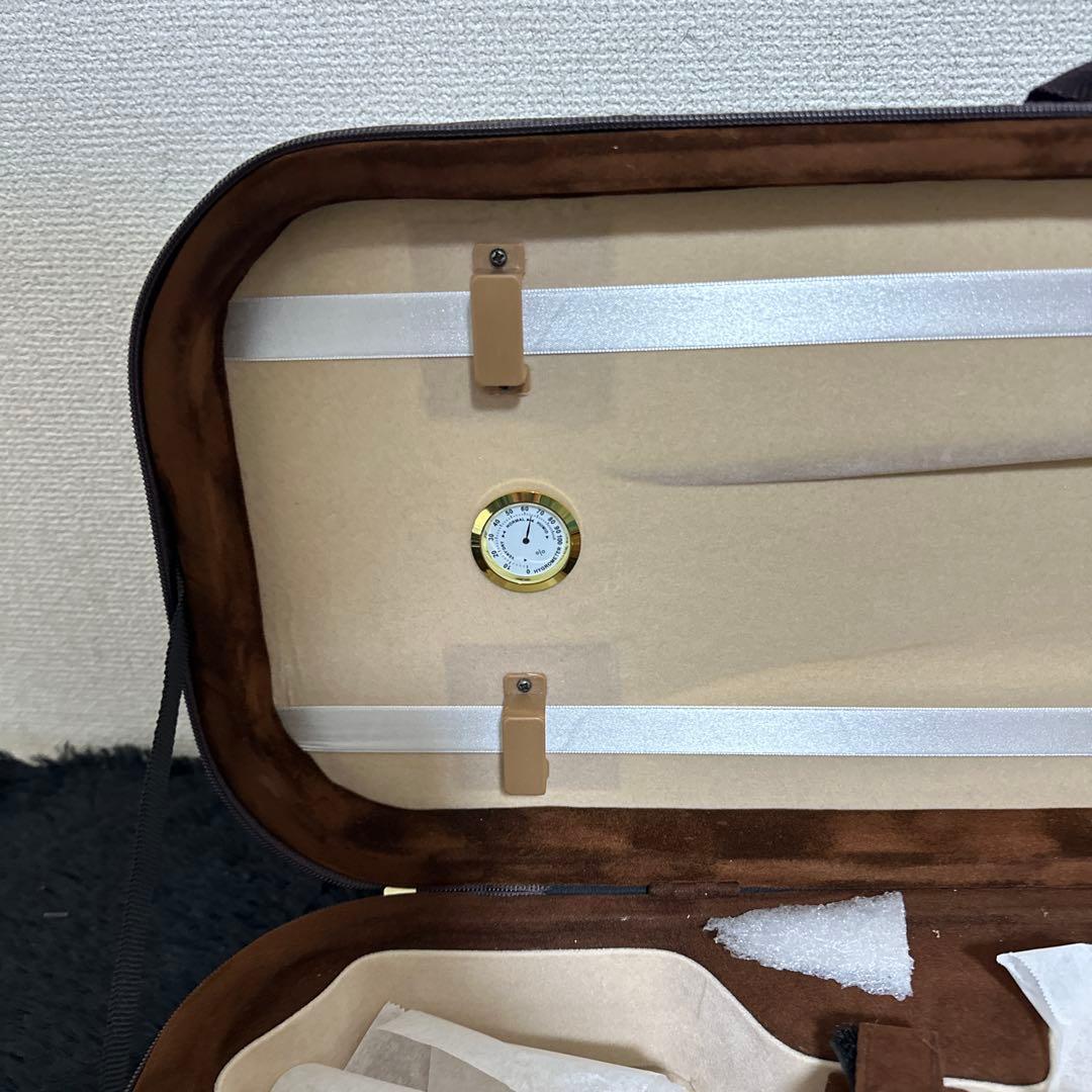 美品 バイオリンケース 4/4サイズ 弦楽器 湿度計付き 弦楽器