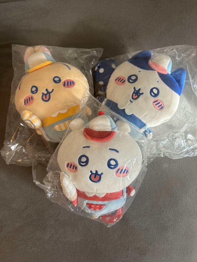【ちいかわ　わくわくゆうえんち】ぬいぐるみ3体セット