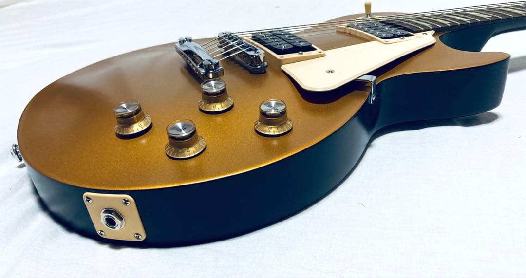 Gibson Les Paul Tribute Gold Top 新品同等品