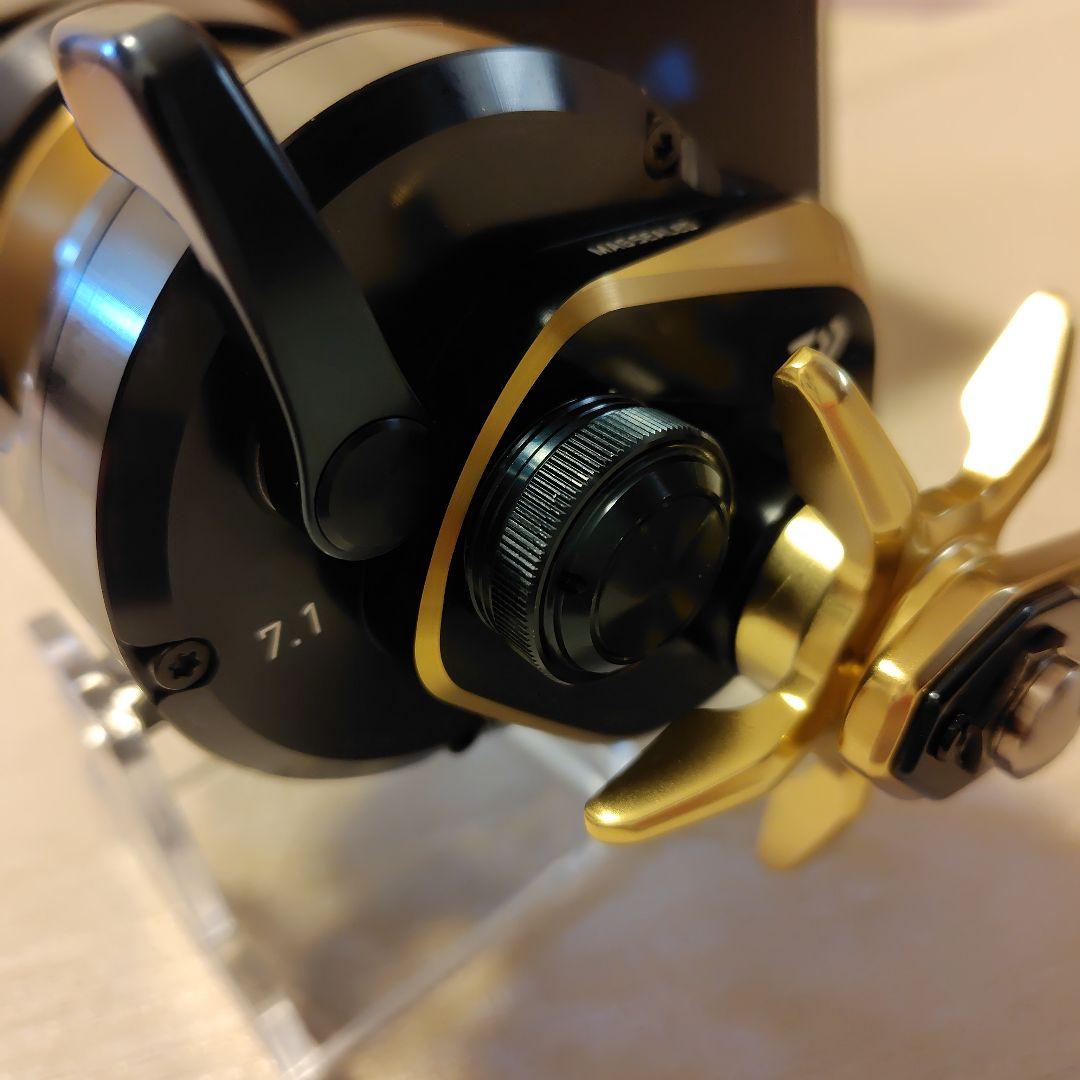 オナガグレ様　　　　　　ダイワ　ソルティガ15H　ベイトリール　右巻