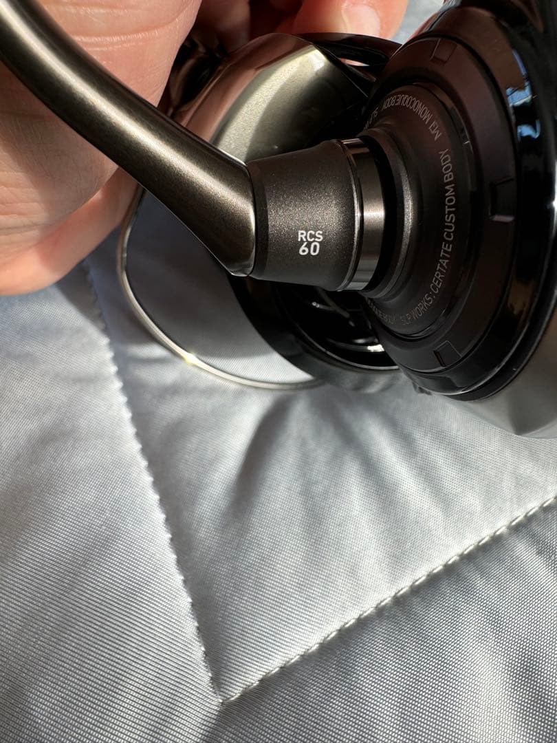 新品　ダイワ　セルテート LT4000-CXH-SLPW SLPカスタムボディ