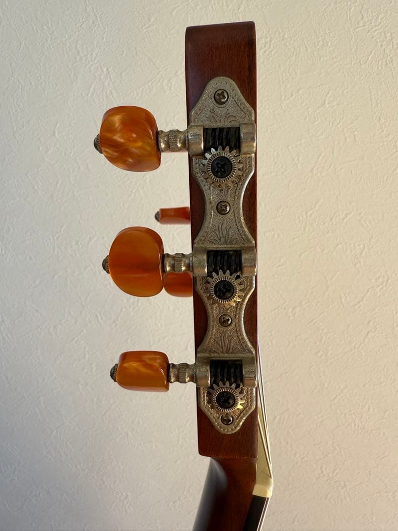 美品 YAMAHA NTX700 classical guitar