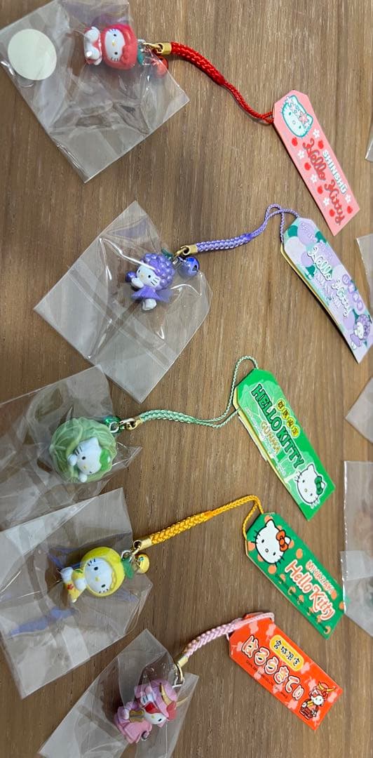 ご当地キティ　根付け　10種セット　おまとめ売り