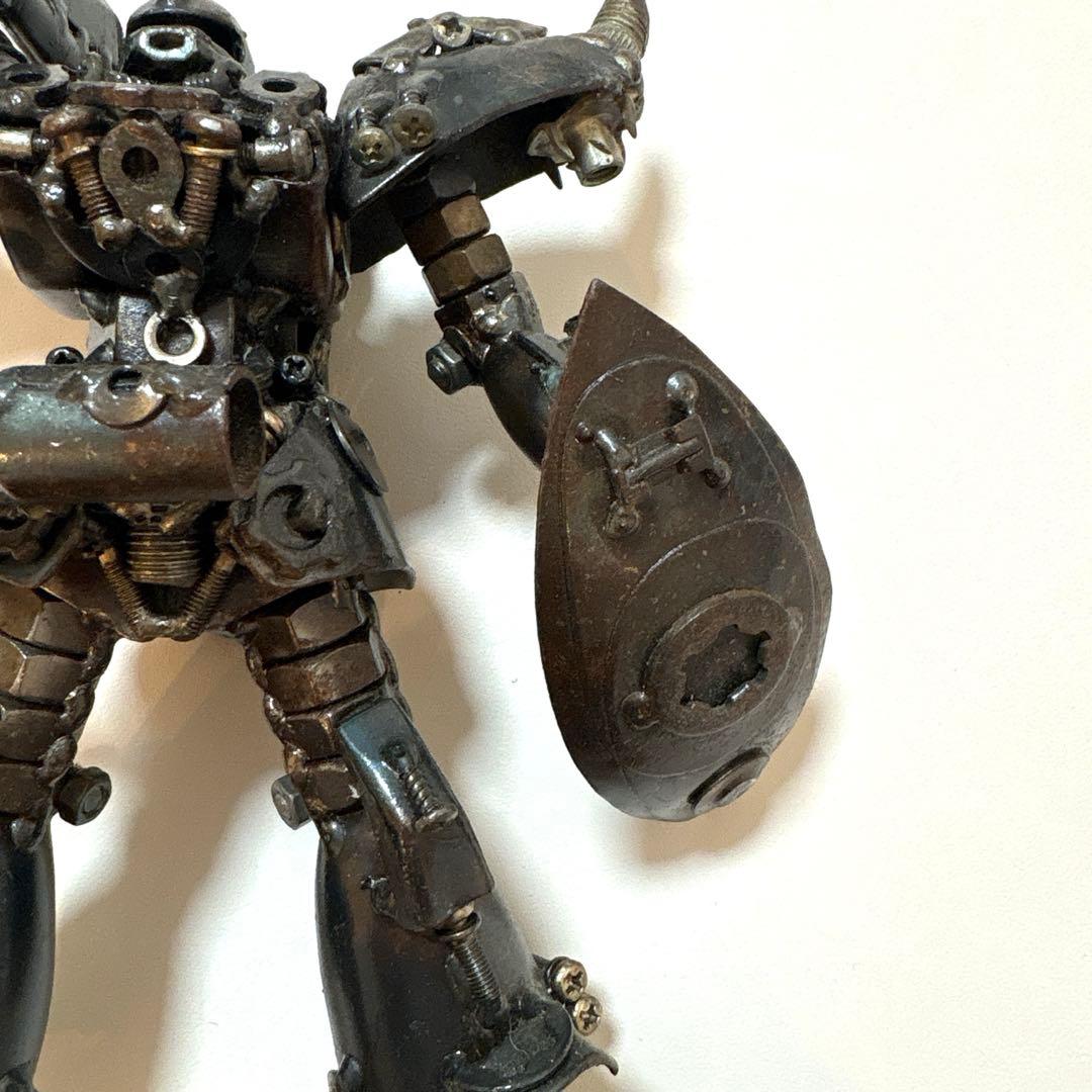 が*ん様 メタルアート　鉄屑アート　スクラップアート　グフカスタム風 フィギュア