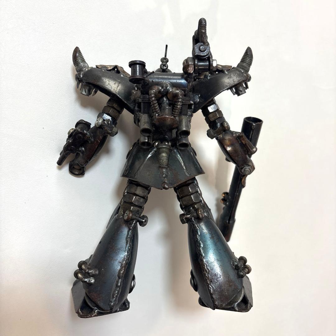 が*ん様 メタルアート　鉄屑アート　スクラップアート　グフカスタム風 フィギュア