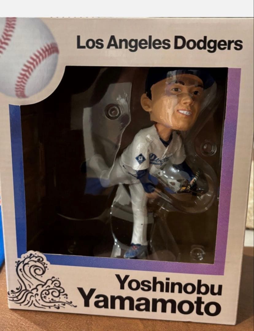 山本由伸　ボブルヘッド　2024 来場者限定　スタジアム配布　新品