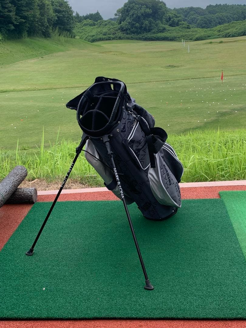 K*★様 MARK & LONA キャディバッグ 黒×グレー 高級ゴルフブランド