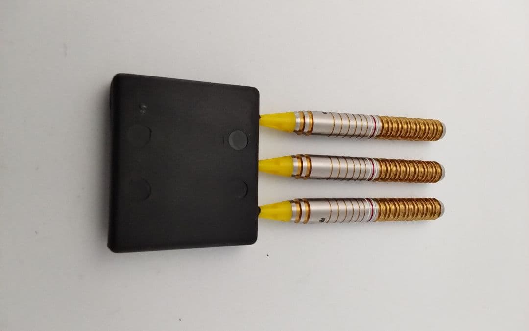 優*様 新作!TRiNiDAD GOMEZ TYPE 16!新品同品!ダーツセッ