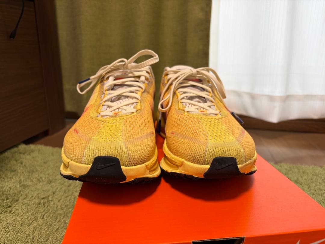 スパイク・シューズ NIKE VOMERO18 SE 27cm