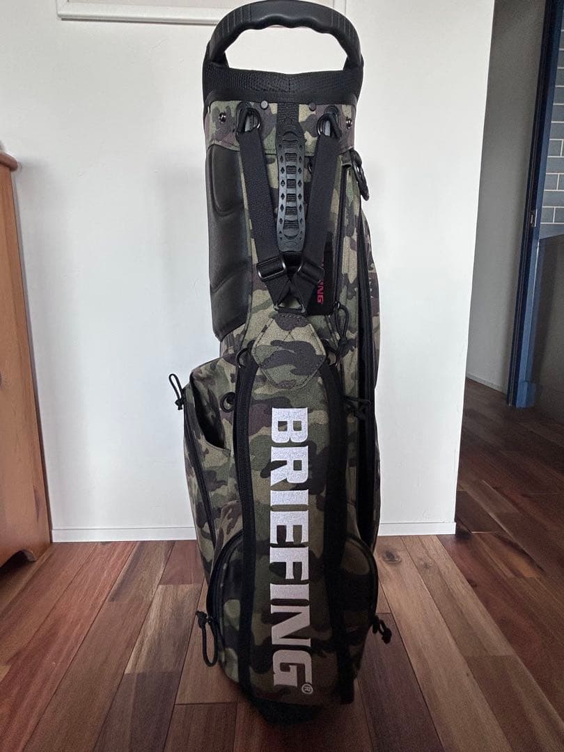 BRIEFING スタンド型 キャディバッグ&ヘッドカバーのセット