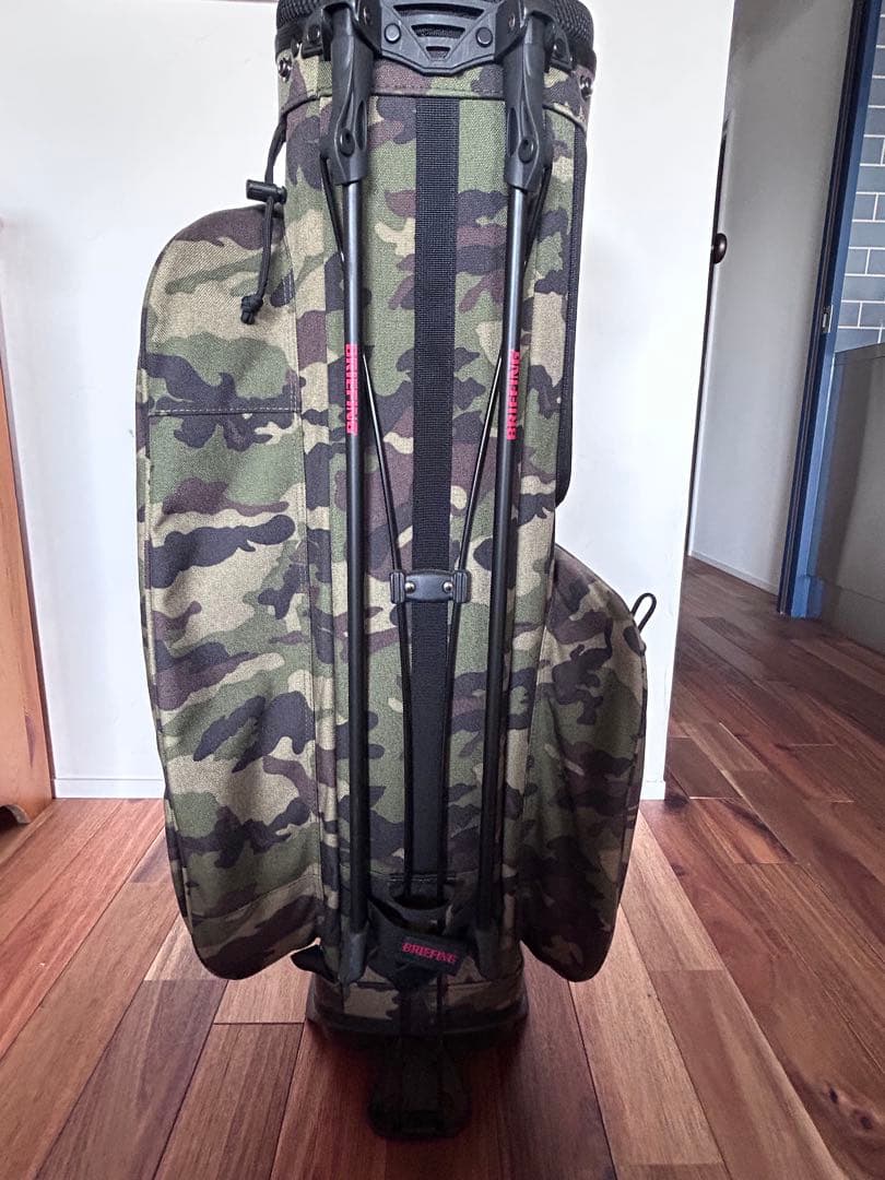 BRIEFING スタンド型 キャディバッグ&ヘッドカバーのセット