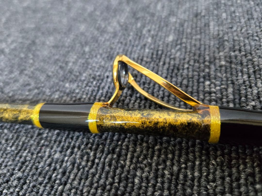 剛樹 新品未使用シマアジリミテッド180R 船竿 専用ケース付き