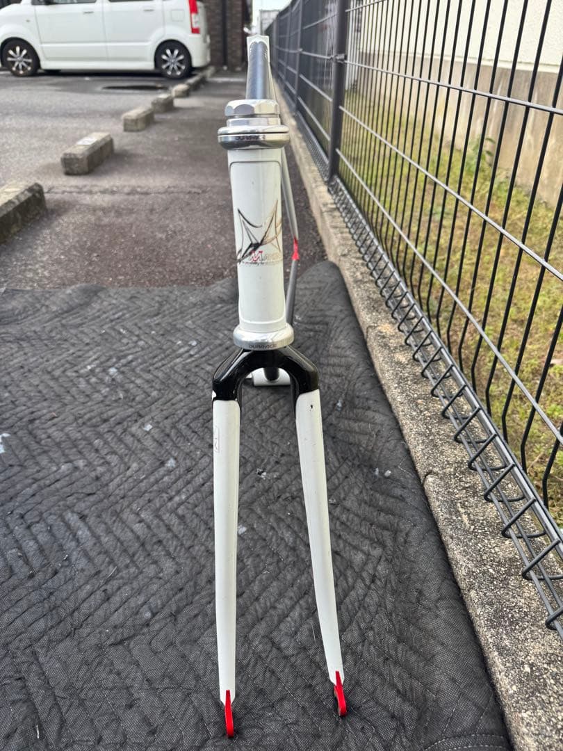 MARINO ピストフレーム 黒白赤