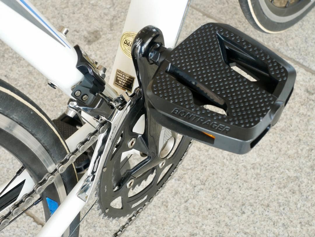 Giant アルミロードバイク DEFY0 シマノ105 10速