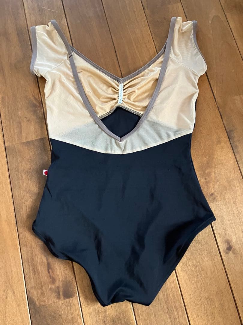 YUMIKO ユミコ　レオタード