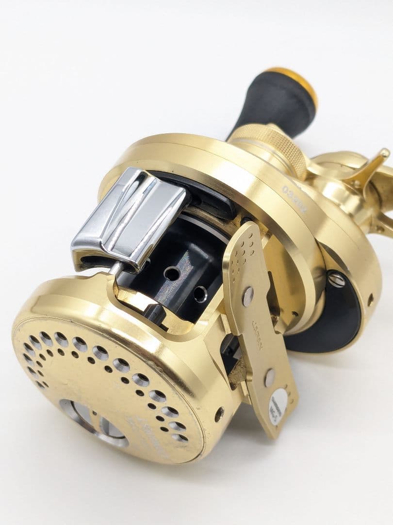 SHIMANO 14カルカッタコンクエスト 100 RIGHT 右巻き