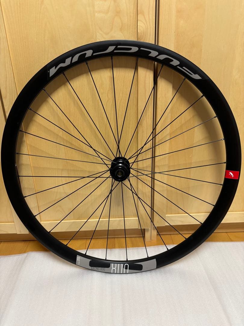 Fulcrum Racing 800 DB 前後