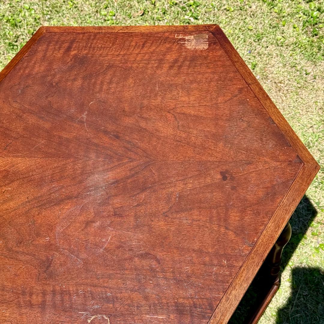 英国アンティーク　ヘキサゴンテーブル　イギリス製　幅62㎝ 高さ60㎝