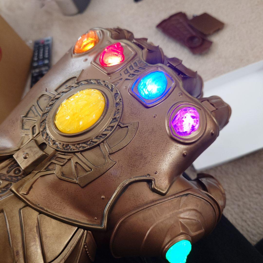 も*れ様 アベンジャーズ　インフィニティガントレット　ハスブロ　LEGENDSシ