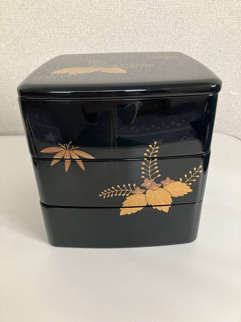 輪島塗　お重　3段