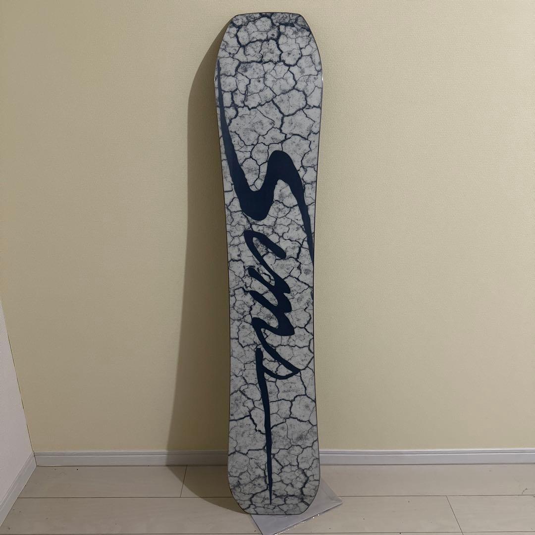 スノーボード板　sims undertaker