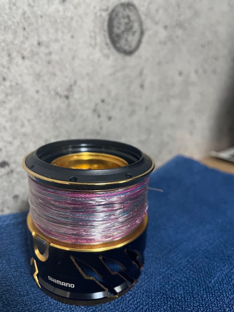 シマノ 20ツインパワー 4000XG純正スプール　PEライン付き