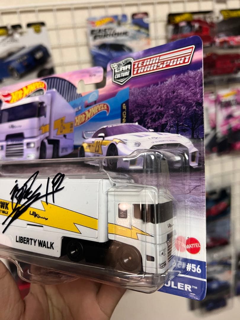 ホットウィール チームトランスポート LIBERTY WALK R35サイン入り