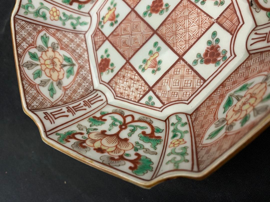 九谷焼　赤絵　獅子　花　鉢　器　時代物　古美術