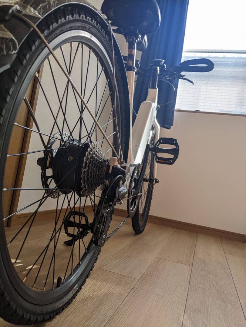 電動アシスト自転車 ホワイト 26インチ