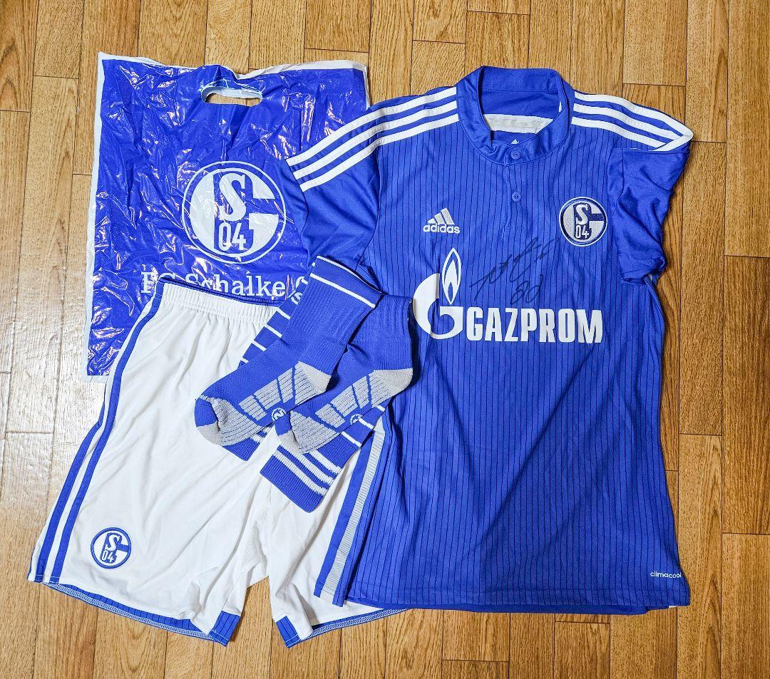 内田篤人　シャルケ　ユニホーム　サイン入り