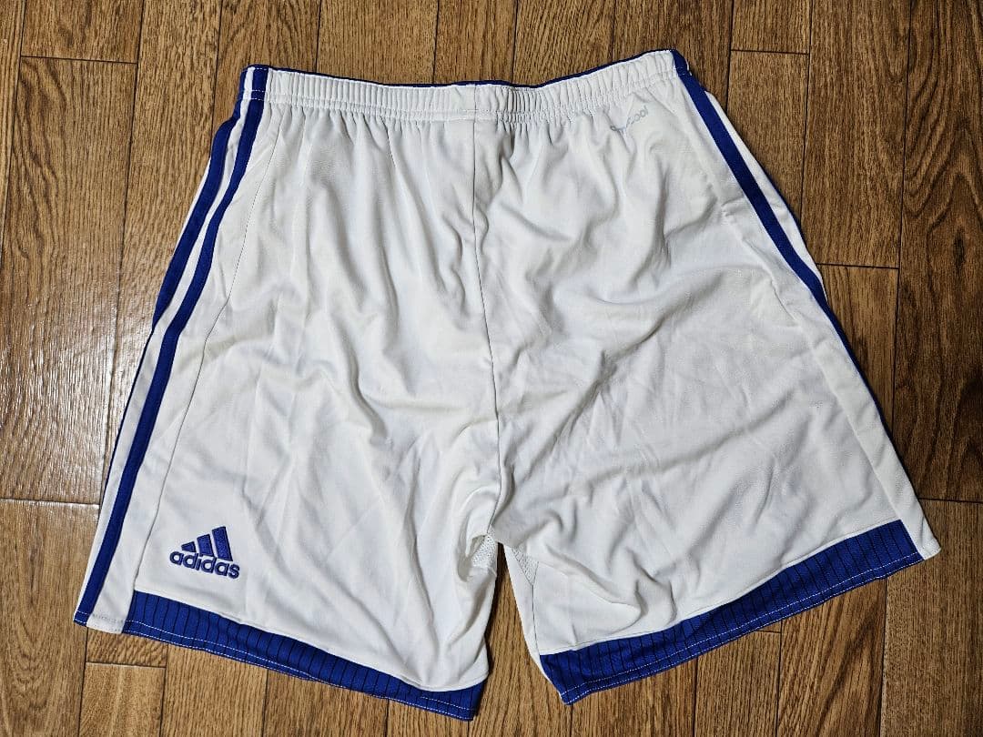 内田篤人　シャルケ　ユニホーム　サイン入り