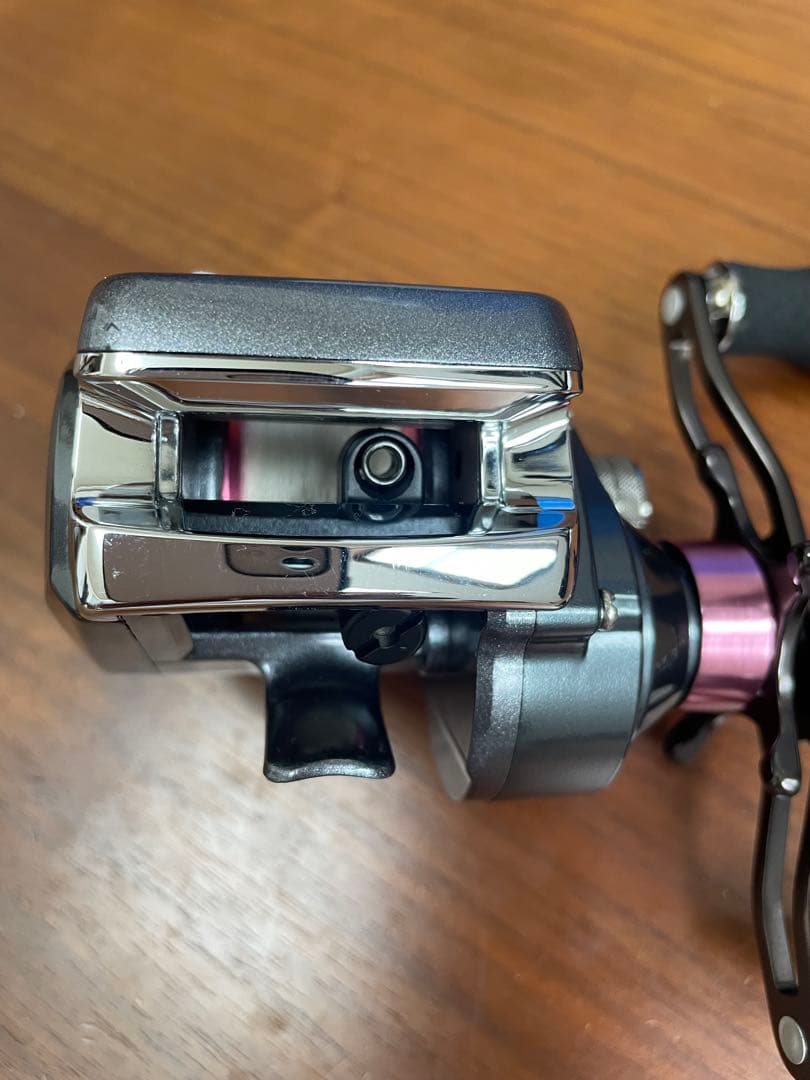 ダイワ　紅牙 KOHGA ICS103L ベイトリール