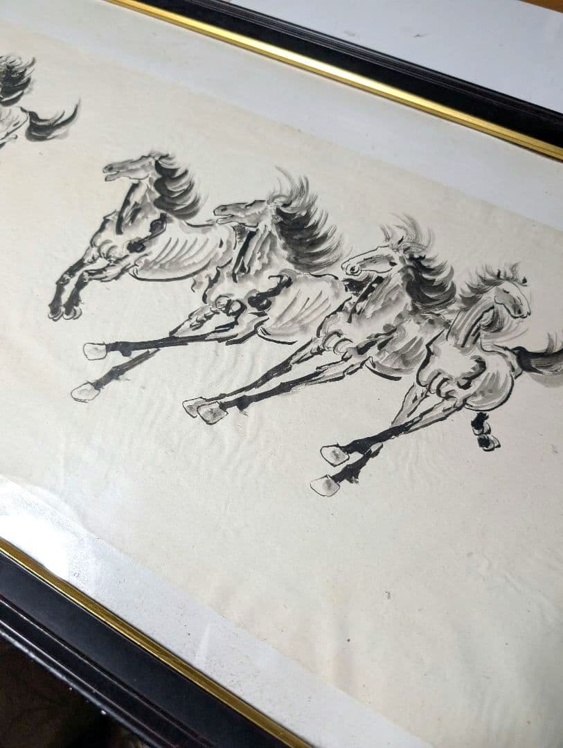 中国骨董　水墨画　中国の馬の絹の絵馬の芸術の絵絹の芸術の絵8頭の馬の絵　徐悲鴻