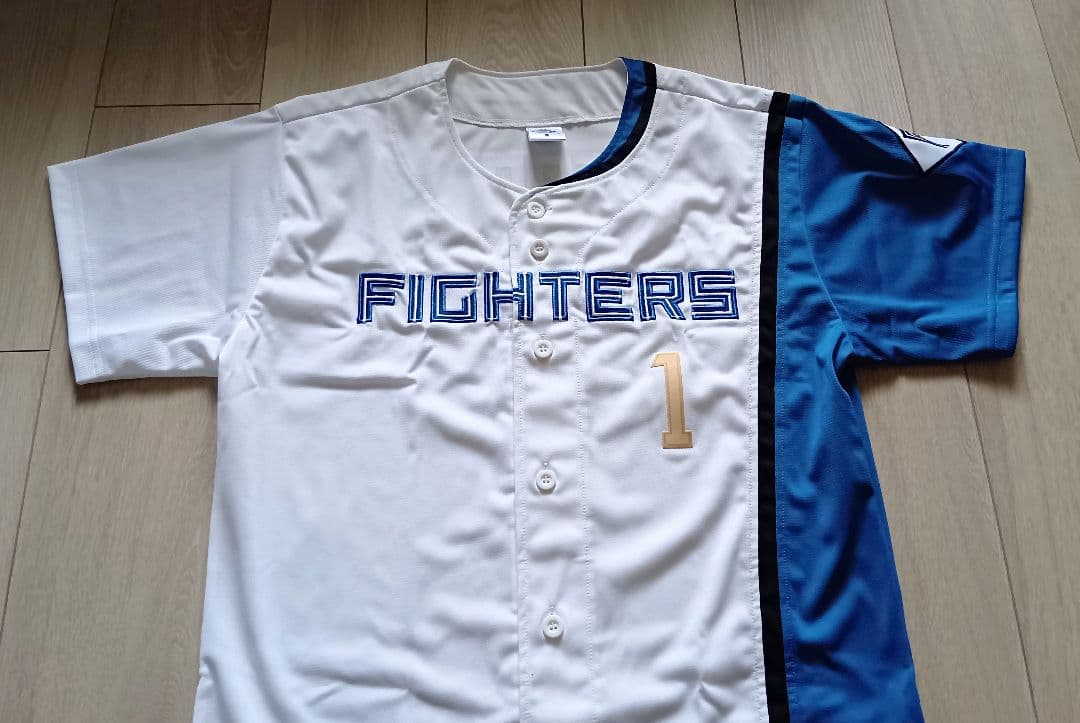 【限定 完売】日本ハム　ファイターズ　新庄　BIGBOSS　ユニフォーム　S