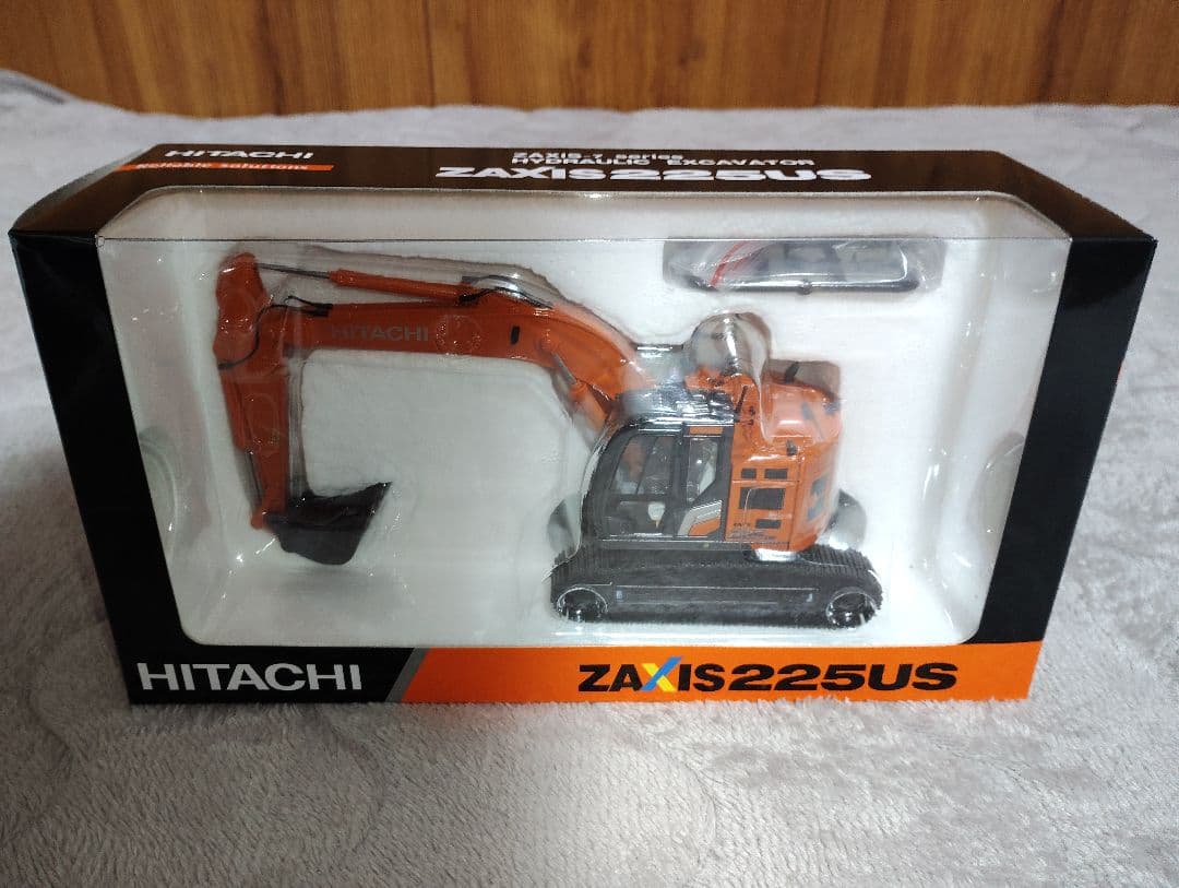日立建機ZX225-7 1/50