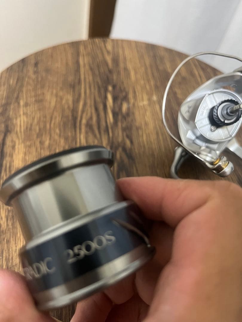 シマノ　15 ストラディック　2500HGS-K