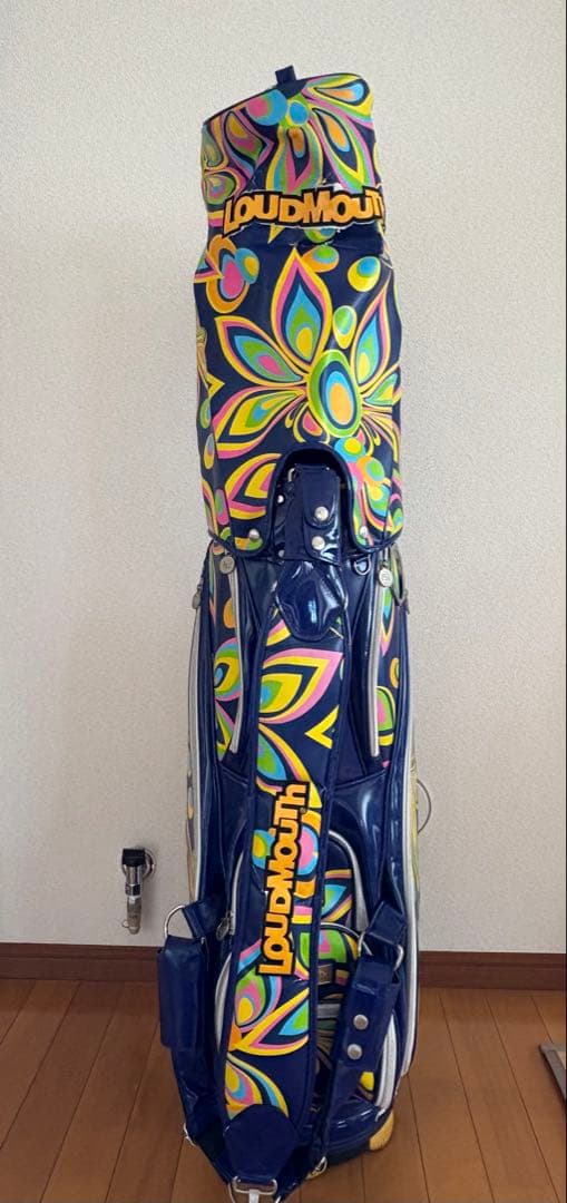 【りーの暇人】Loudmouth キャディバッグ