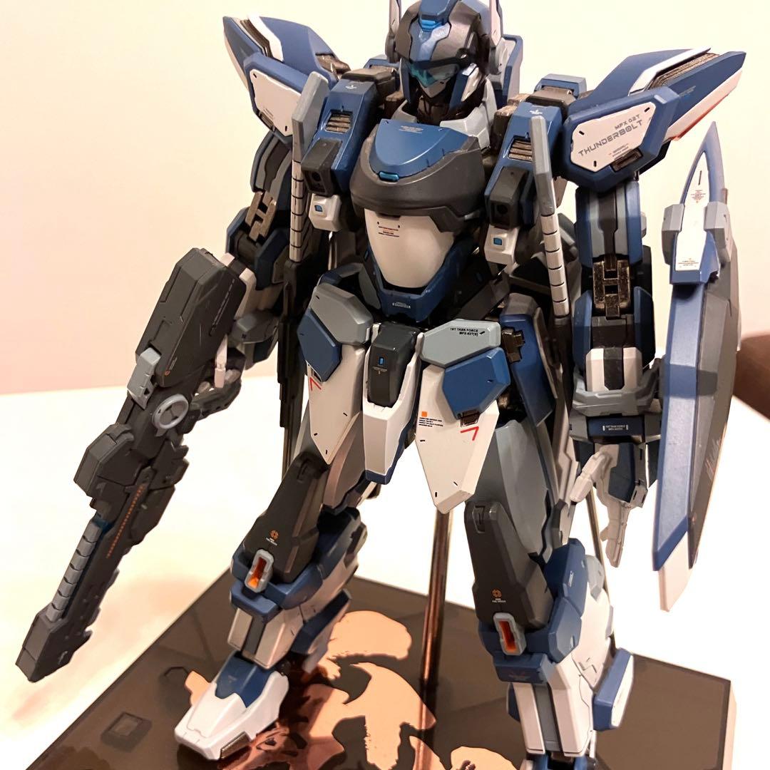 HARDCORE MECHA THUNDERBOLT [S] 合金可動フィギュア