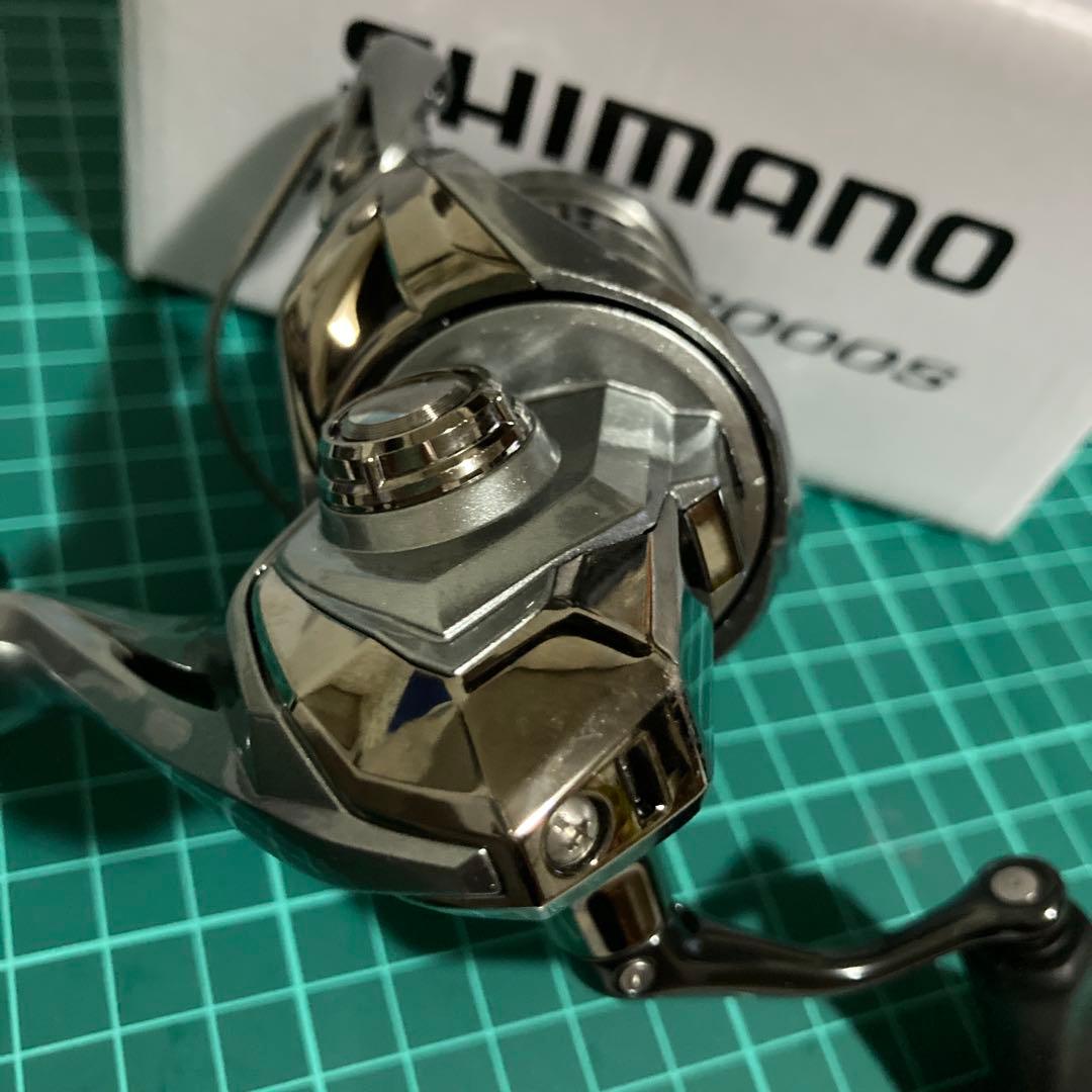 C2000S スピニングリール シルバー　替えスプールセット