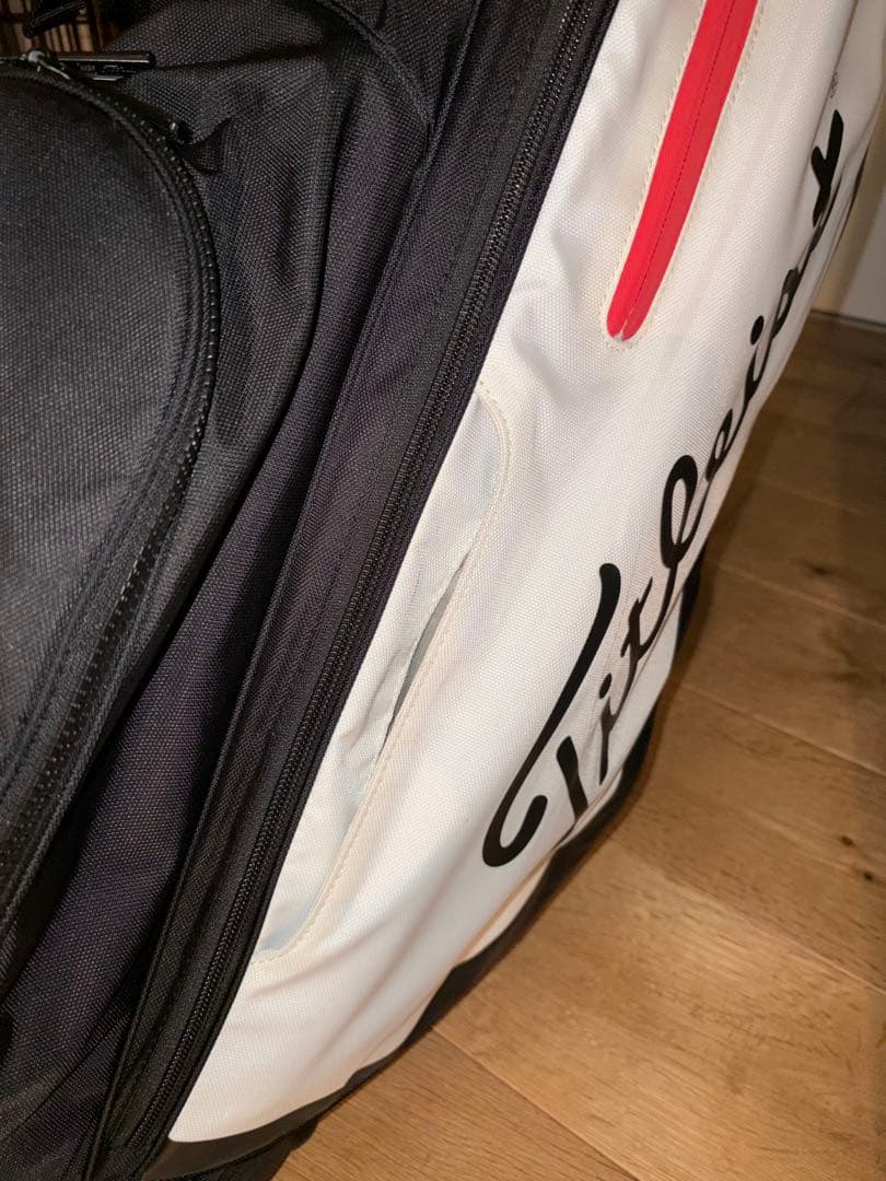 Titleist プレイヤーズ4 スタンドキャディバッグ 黒/白　8.5型