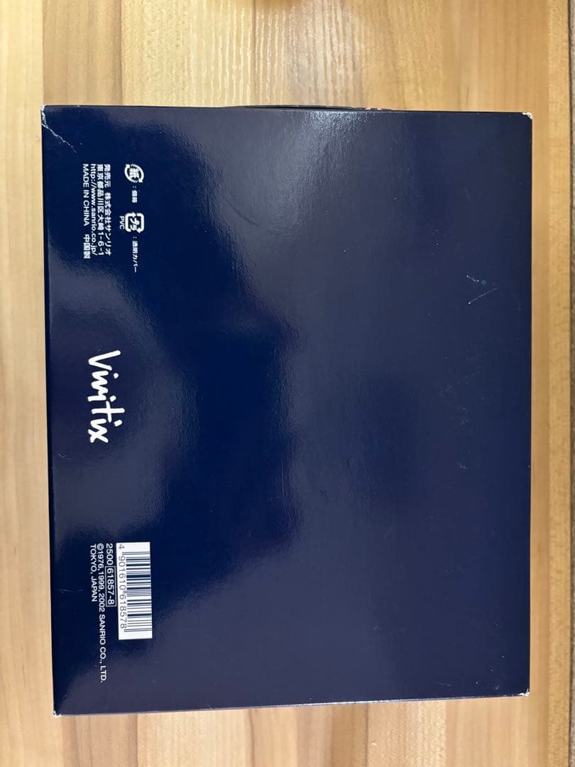 激レア　vivitix限定キティ＆ダニエル マンスリーマスコット2002年5月