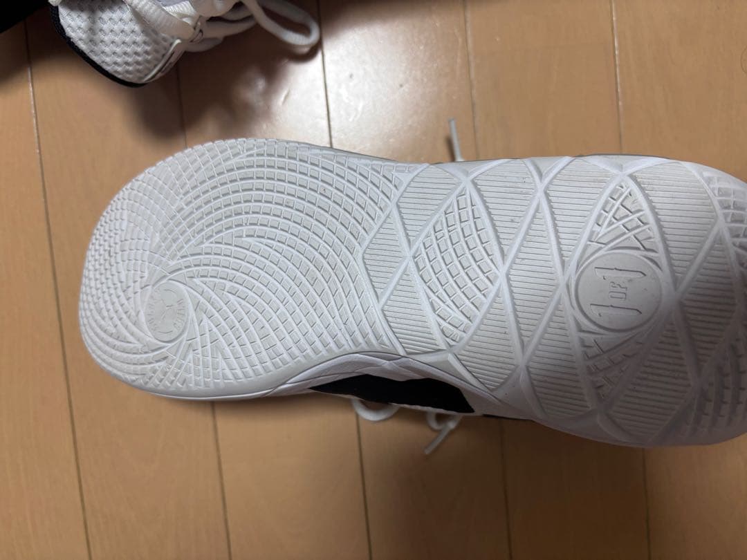 Puma MB.01 LO バスケットシューズ 27.5cm