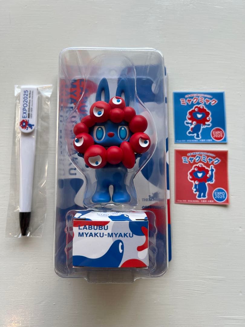 万博限定　LABUBU MYAKU-MYAKU ラブブ　ミャクミャク　おまけつき
