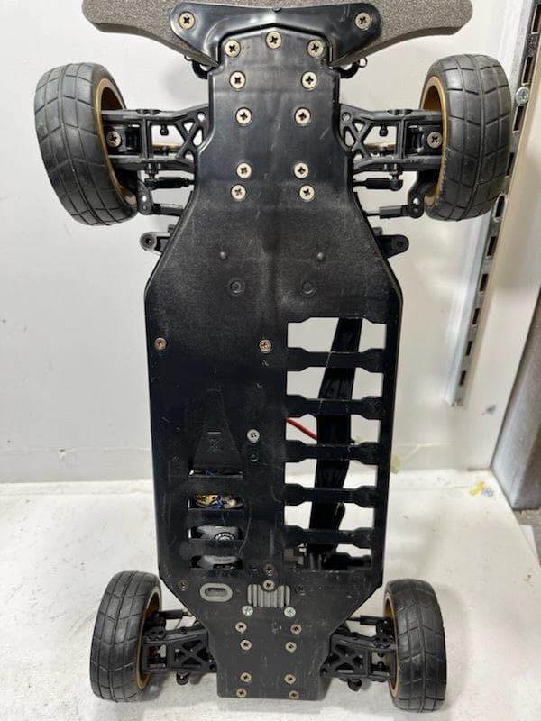 タミヤ 1/10 電動RC TB-03 三菱ランサ－エボリュ－ションX ボディ