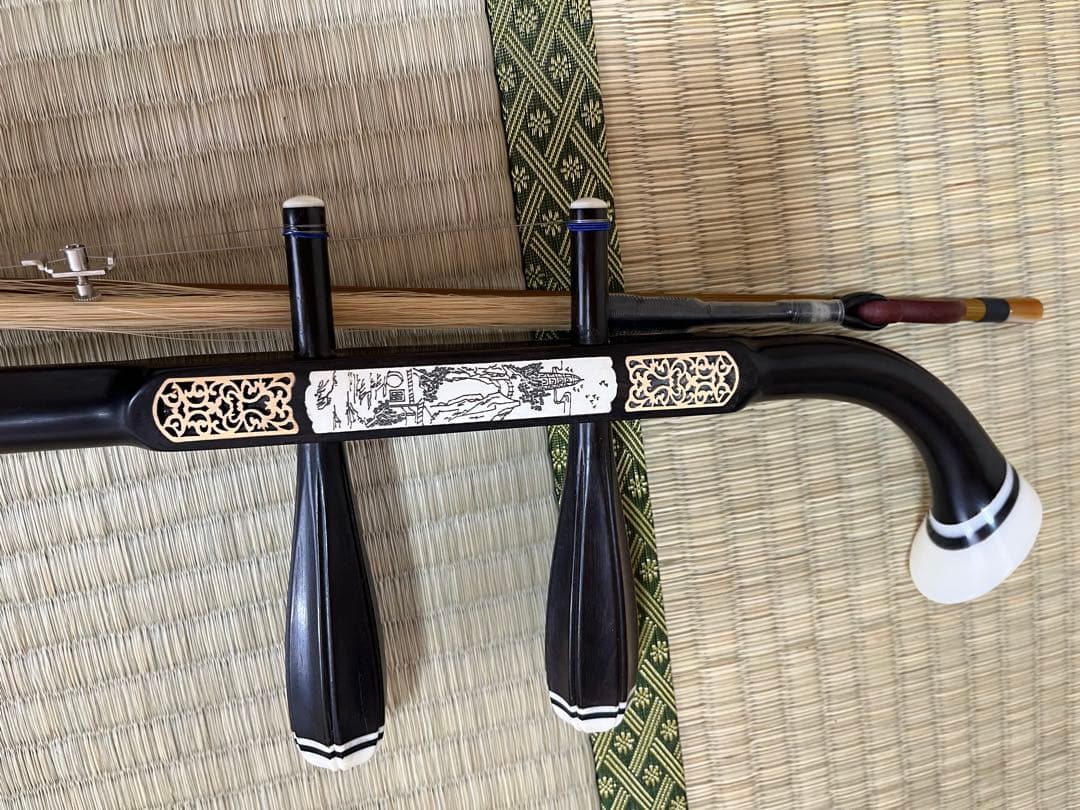 陸林生　二胡　黒壇　三星